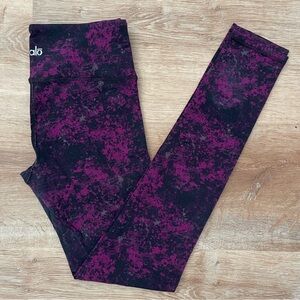 ALO Yoga Splatter Print Airbrush Legging- Small